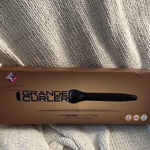 Brand New Grande Curling Wand 32mm